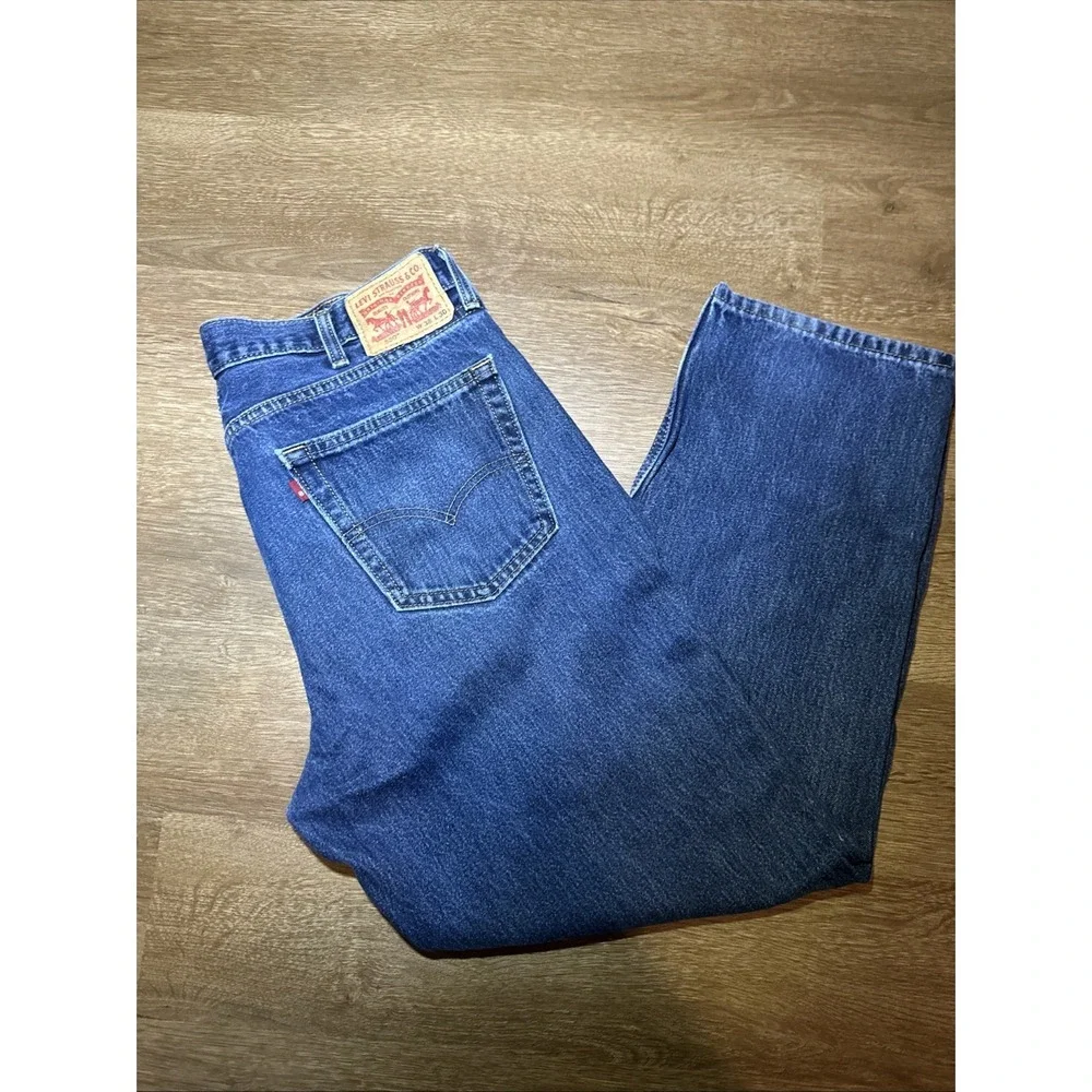 Levis levi 550